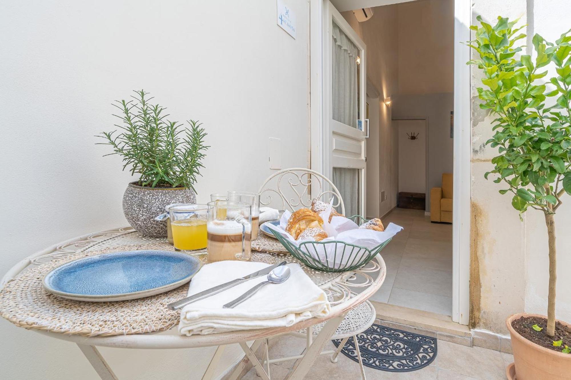 Ortigia Lifestyle 4 Seasons Villa Siraküza Dış mekan fotoğraf