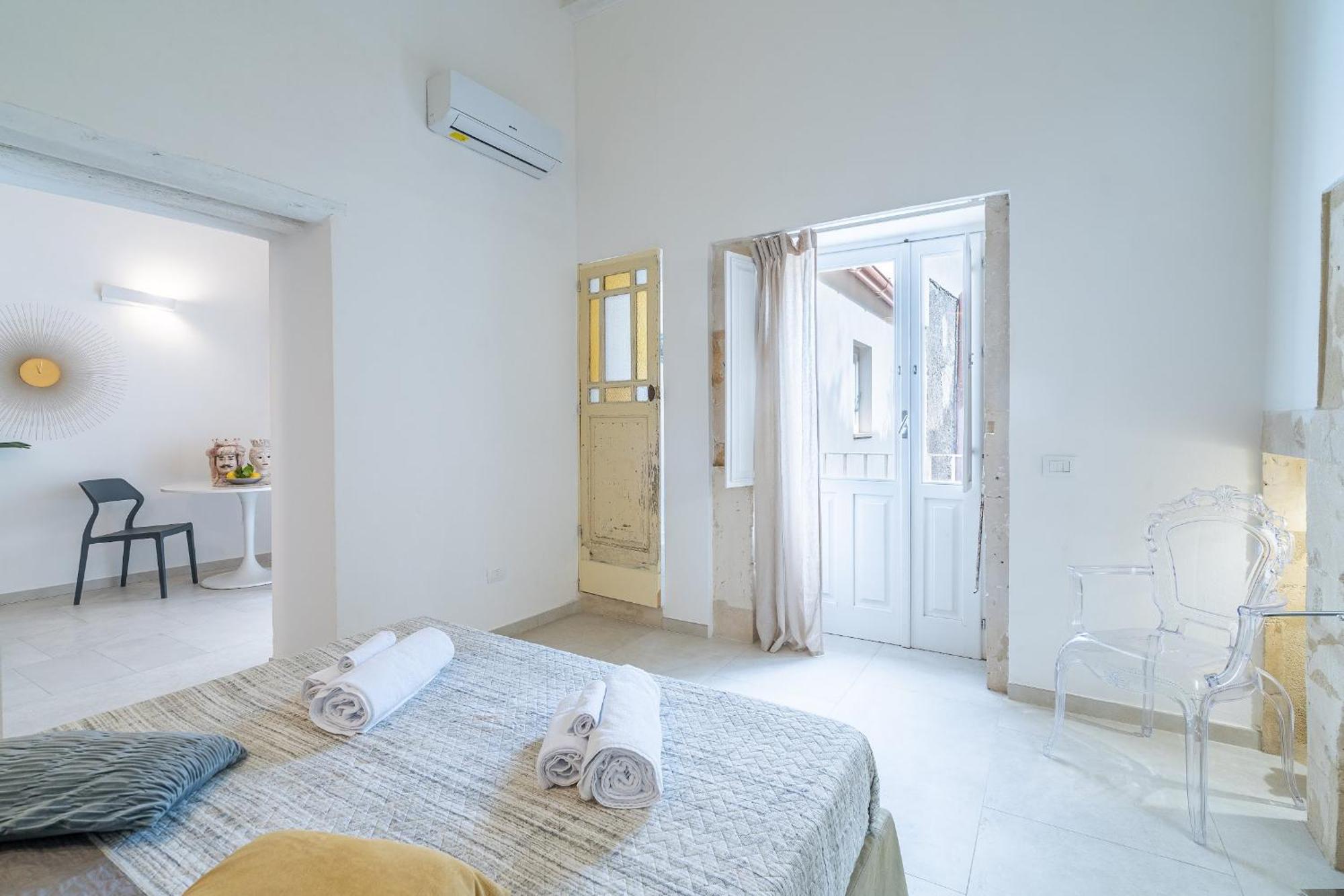 Ortigia Lifestyle 4 Seasons Villa Siraküza Dış mekan fotoğraf